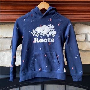 ROOTS kids navy sweatshirt